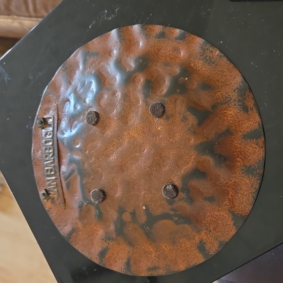 2 PIECES OF JAN BARBOGLIO METAL CRAFTS PLATE AND BOX - Picture 4 of 11